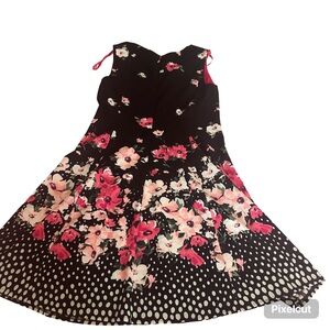 STUDIO ONE BLACK FLORAL DRESS SIZE 12